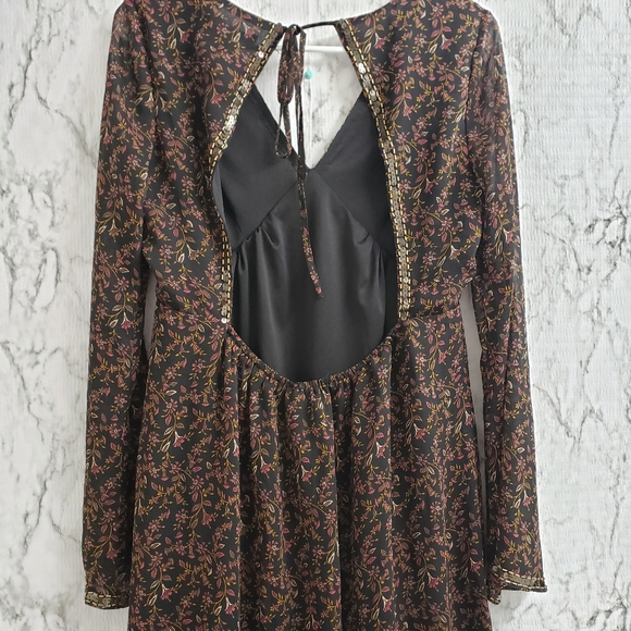 💕 Forever 21 Long Sleeves Boho Dress Size Small - Picture 4 of 15